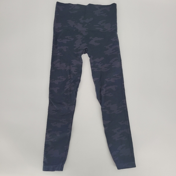 SPANX seamless camo leggings Medium - Picture 5 of 6